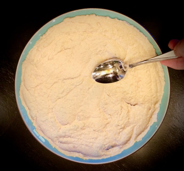 Step-by-step: Mediterranean Dip (Vegan) with Grilled Flatbread