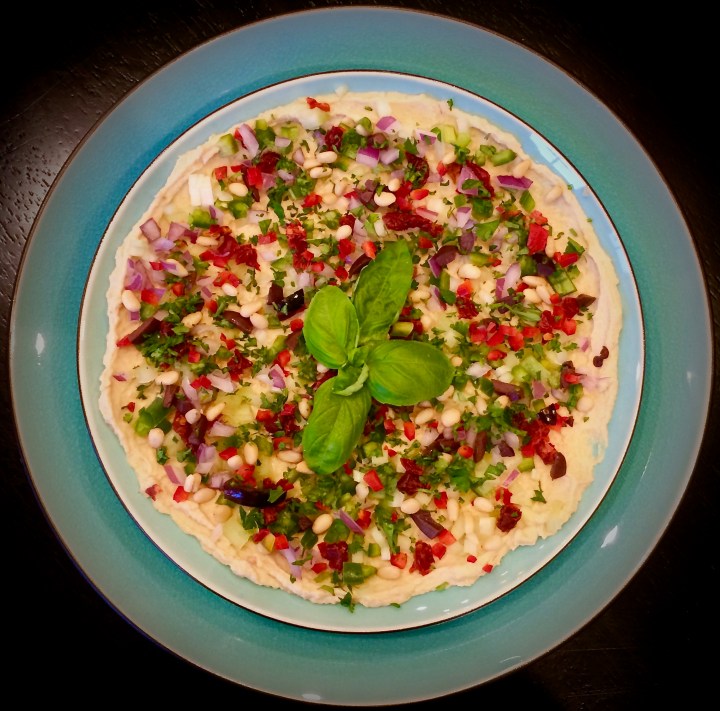 Step-by-step: Mediterranean Dip (Vegan) with Grilled Flatbread