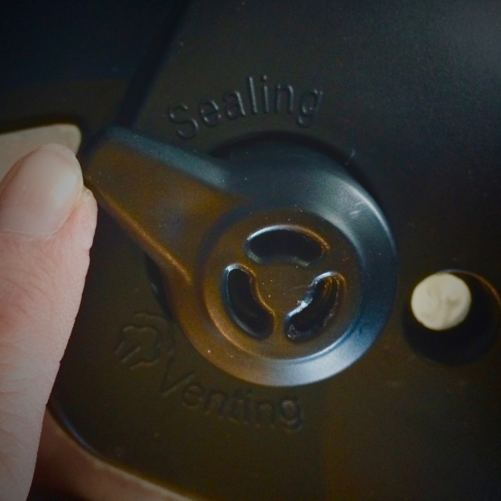 Step-by-Step: Root Veggies in the INSTANT POT! Step-by-Step: Root Veggies in the INSTANT POT!