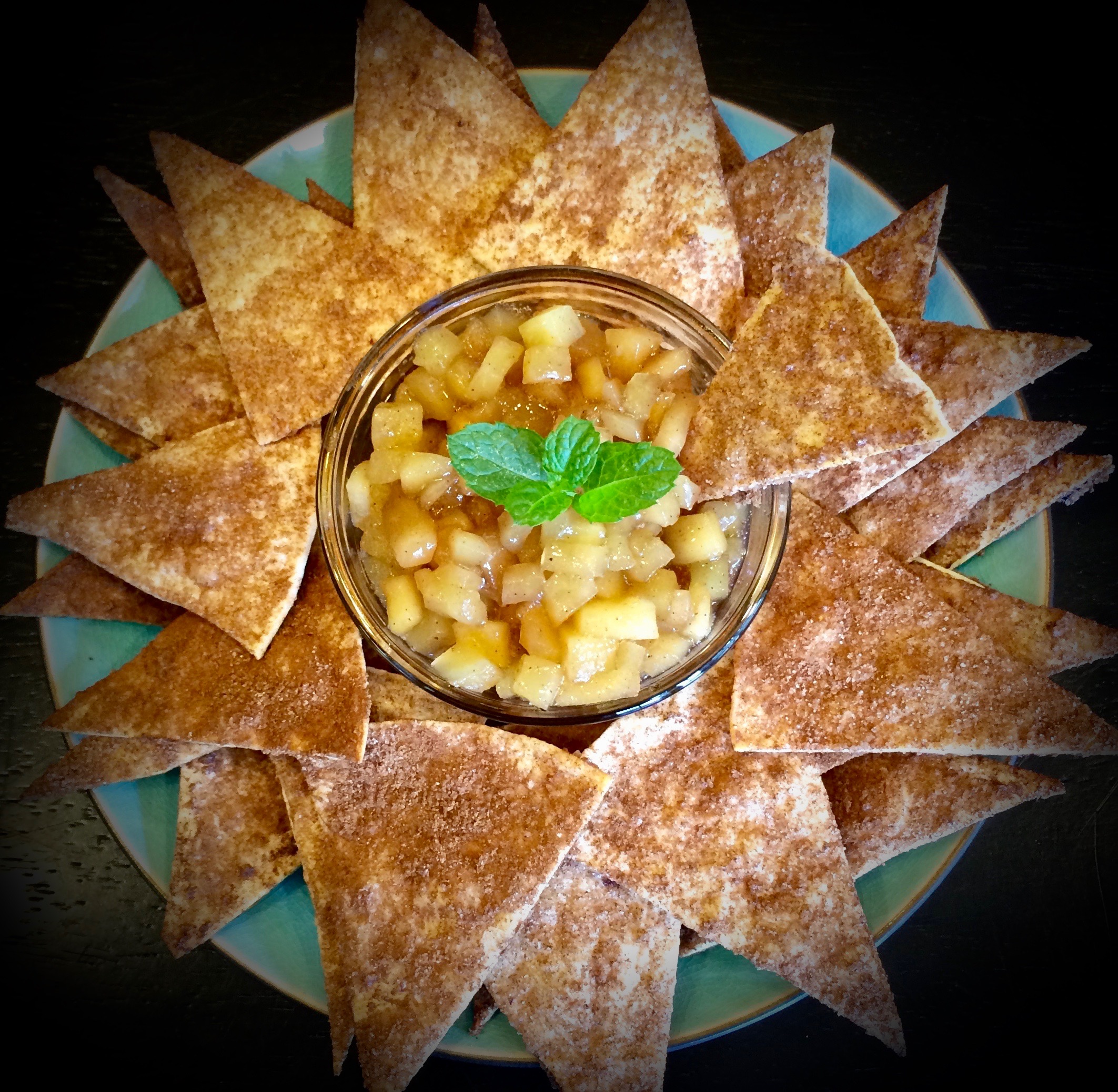 Baked Cinnamon Chips with Apple Pie "Salsa"